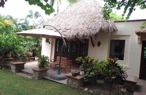 Lo de Marcos House | Casa Ixchel