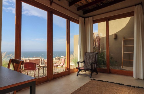 Punta Veleros House | Casa Kahu by Wynwood House