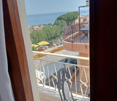 Campofelice di Roccella Apartment | Casa Karmel