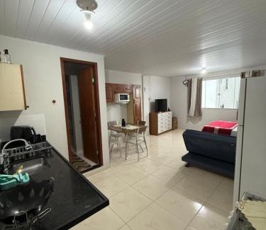 Sao Pedro da Aldeia House | Casa Kitnet para casal