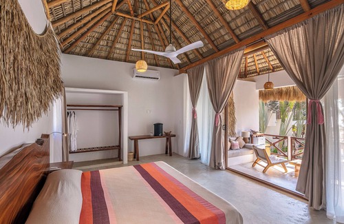 Brisas de Zicatela Hotel | Casa Kuaa