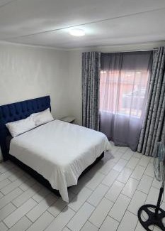 Newcastle Bed & Breakfast | Casa Línda Guest House