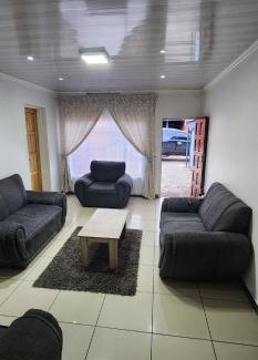 Newcastle Bed & Breakfast | Casa Línda Guest House