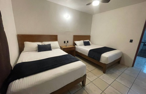 Crucecita Hotel | Casa Lú