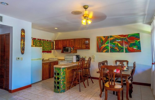 Las Olas Beach Community Condo | Casa La Joya - Ocean view condo with Plunge Pool