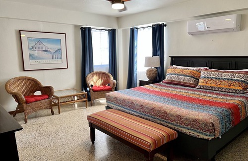Florida House | Casa Ladera Downstairs- A Tropical Beach & Pool Experience