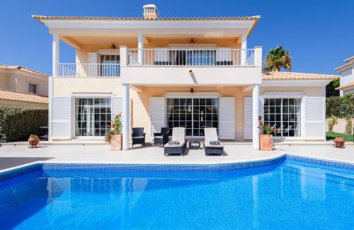 Vale do Garrao Villa | Casa Lago