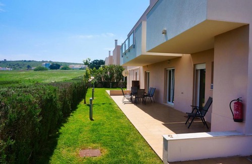 Burgau Apartment | Casa Laranja, Aromas Burgau