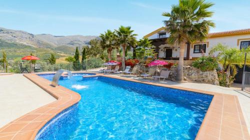 Periana Villa | Casa Las Lomas de San Rafael Periana by Ruralidays