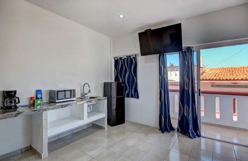 Los Ayala House | Casa las Mariposas Bungalow 3