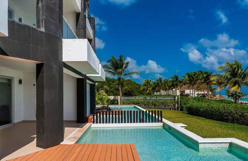 Puerto Juarez Condo | Casa Las Olas 2 Bedroom Condo by Redawning