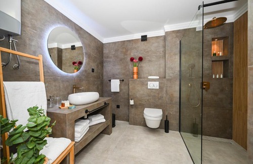 Zaton House | Casa Laurea