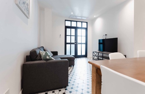 Casco Viejo Apartment | Casa Lefevre 3C