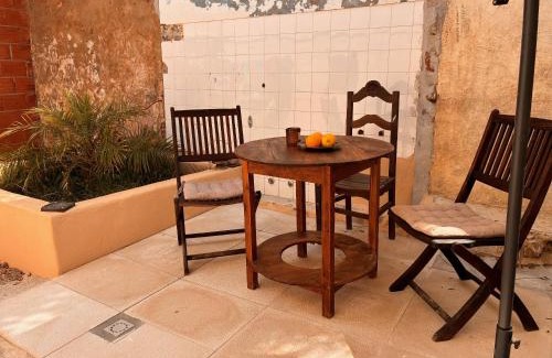 Lourinha House | Casa Liberdade Low Cost Rustic Charm by the Sea