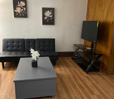 Burnham Park Apartment | Casa localizada muy cerca del estadio, 8 minutos del centro y muchos lugares mas, No se permiten fiestas , o fumar