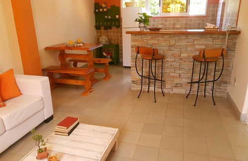 Municipality of Diez de Octubre Apartment | Casa Lorena
