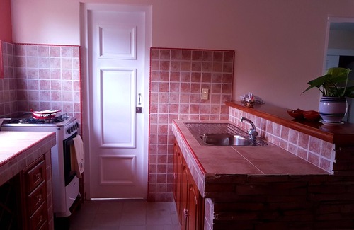 Municipality of Diez de Octubre Apartment | Casa Lorena