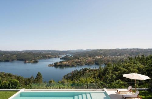 Sao Pedro de Tomar Villa | Casa Lorena Exclusive Retreat in Serra Tomar