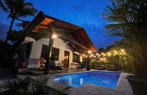 Canton Hojancha House | Casa Los Ninos