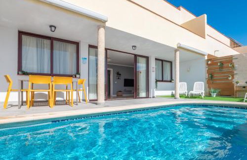 El Medano House | CASA LOS TEJALES with climatized private pool