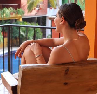 North End Hotel | Casa Lotería -Pueblito Sayulita- Colorful, Family and Relax Experience with Private Parking and Pool