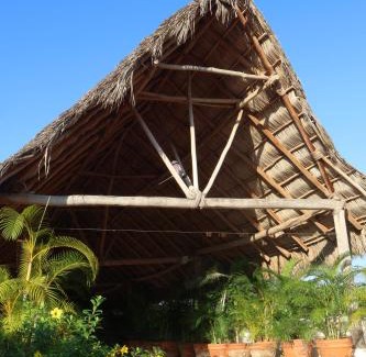 North End Hotel | Casa Lotería -Pueblito Sayulita- Colorful, Family and Relax Experience with Private Parking and Pool