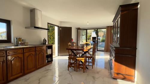 Sande Apartment | Casa Loureiro de Baixo - casa inteira 6 pessoas