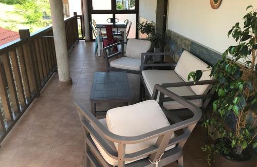 Frixe House | Casa Louro