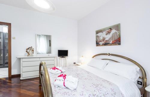 Lovere Apartment | Casa Lucia - Iseo Lake View - by HOST4U