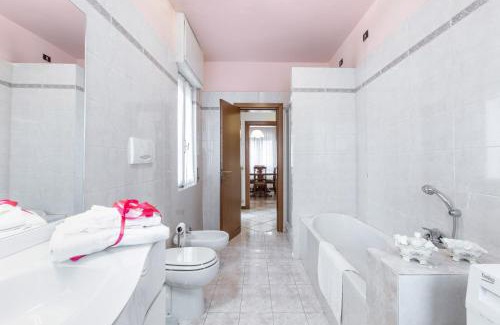 Lovere Apartment | Casa Lucia - Iseo Lake View - by HOST4U