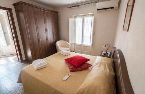 Castelbuono Apartment | Casa Lucia