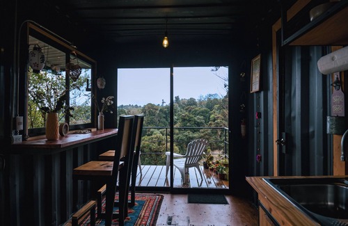Pejibaye Cabin | Casa Lulú is the perfect refuge to enjoy the tranquility of the mountains. nn