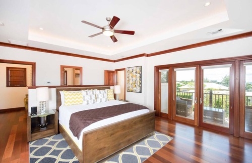 George Town House | Casa Luna 15 by Grand Cayman Villas & Condos