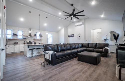 Hurricane House | Casa Luna at Sand Hollow