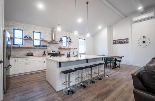 Hurricane House | Casa Luna at Sand Hollow