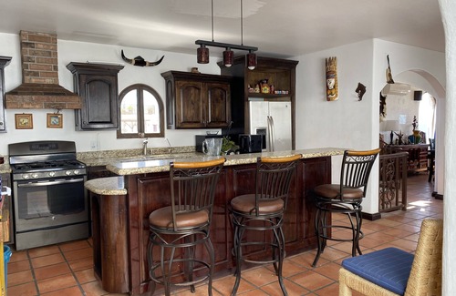 Playas de Rosarito Villa | Casa Luna Llena oceanfront villa, sleeps 20+, pool, jacuzzi, beach, bbq, views