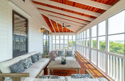 San Pedro Villa | Casa Lush at Mahogany Bay and Pool Club