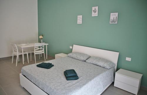 Gallarate Apartment | Casa MadArt City Centre MXP TrainStation