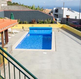 Santa Cruz Villa | Casa Madeira