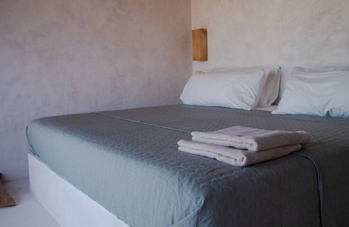 Emiliano Zapata House | Casa Madrina LA Punta