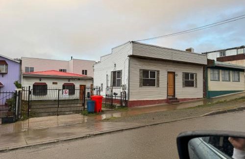 Punta Arenas House | Casa Magallánica por día para Familia compuesta de 4 personas