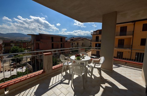 Badolato Marina Apartment | CASA MAJA BADOLATO Apartment with Terrace 14
