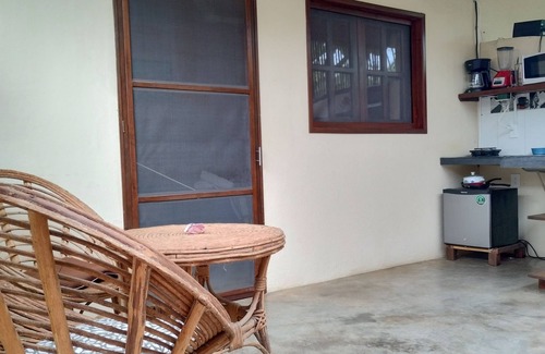 Lazaro Cardenas Apartment | Casa Majagua