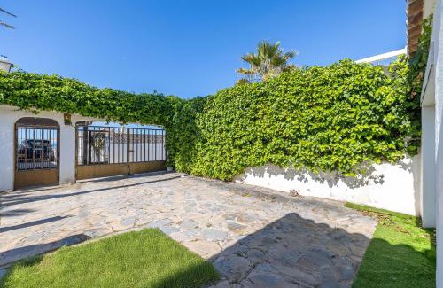 Urbanizacion Marbessa House | Casa Majasol Marbella, 50 mts de la playa