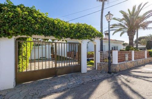 Urbanizacion Marbessa House | Casa Majasol Marbella, 50 mts de la playa