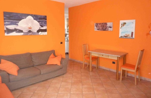 Porto Valtravaglia House | Casa Malandrino