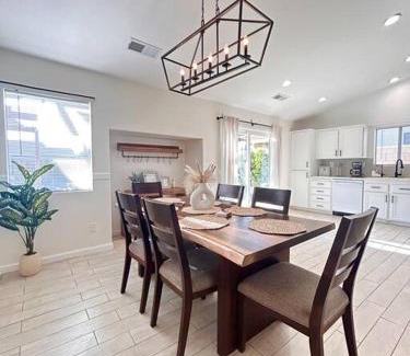 Desert Hot Springs House | Casa Malia -salt water oasis