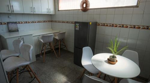 Apoquindo House | Casa Mall Alto las Condes, Para 8 o 10 personas, Excelente conectividad