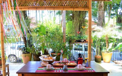 Jardim Itagua House | CASA MANGARITO