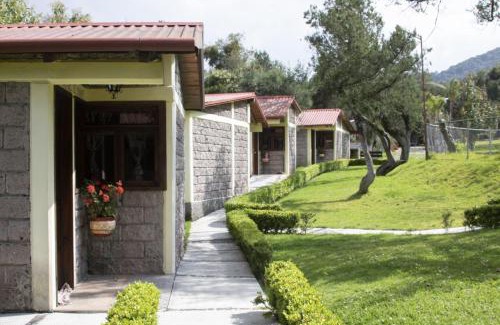 Omitlan de Juarez Hotel | Casa Manning y Salón la Troje